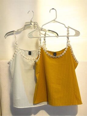 SHEIN White & Mustard Yellow Ribbed Daisy-Trim Tank Tops